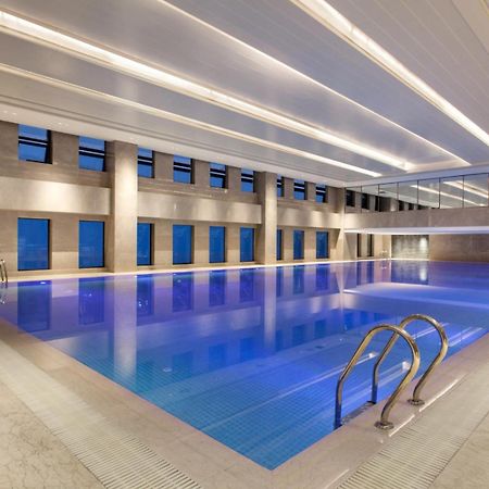 Ramada Jinan Hotell Eksteriør bilde